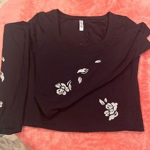 Athleta long sleeve top  Medium.